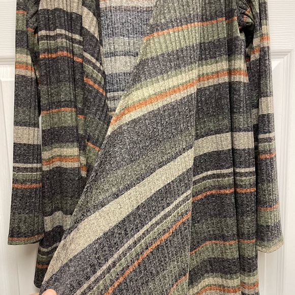 NWOT White Birch Cardigan - Size Small - Picture 2 of 3